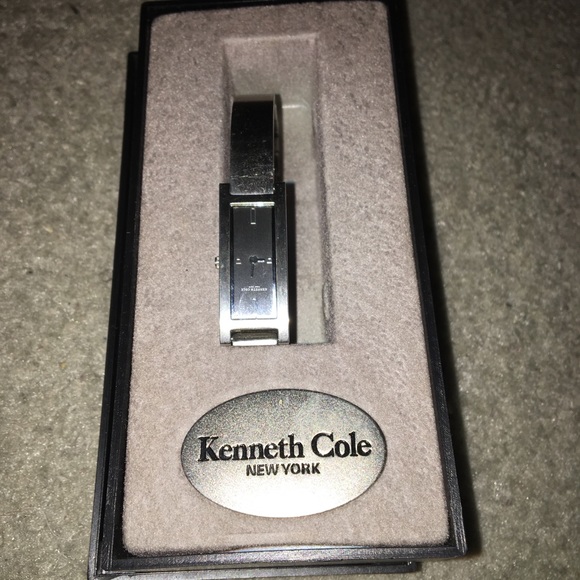 Kenneth Cole Accessories - Kenneth Cole Stainless Steel Women's Watch Silver